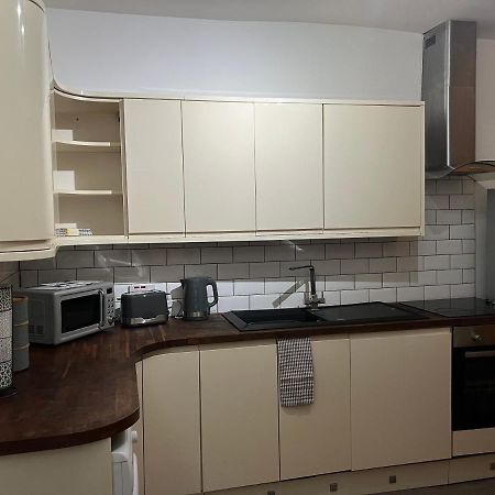 Apartamento Ground Floor Two Bed Cairo Street Warrington  Exterior foto